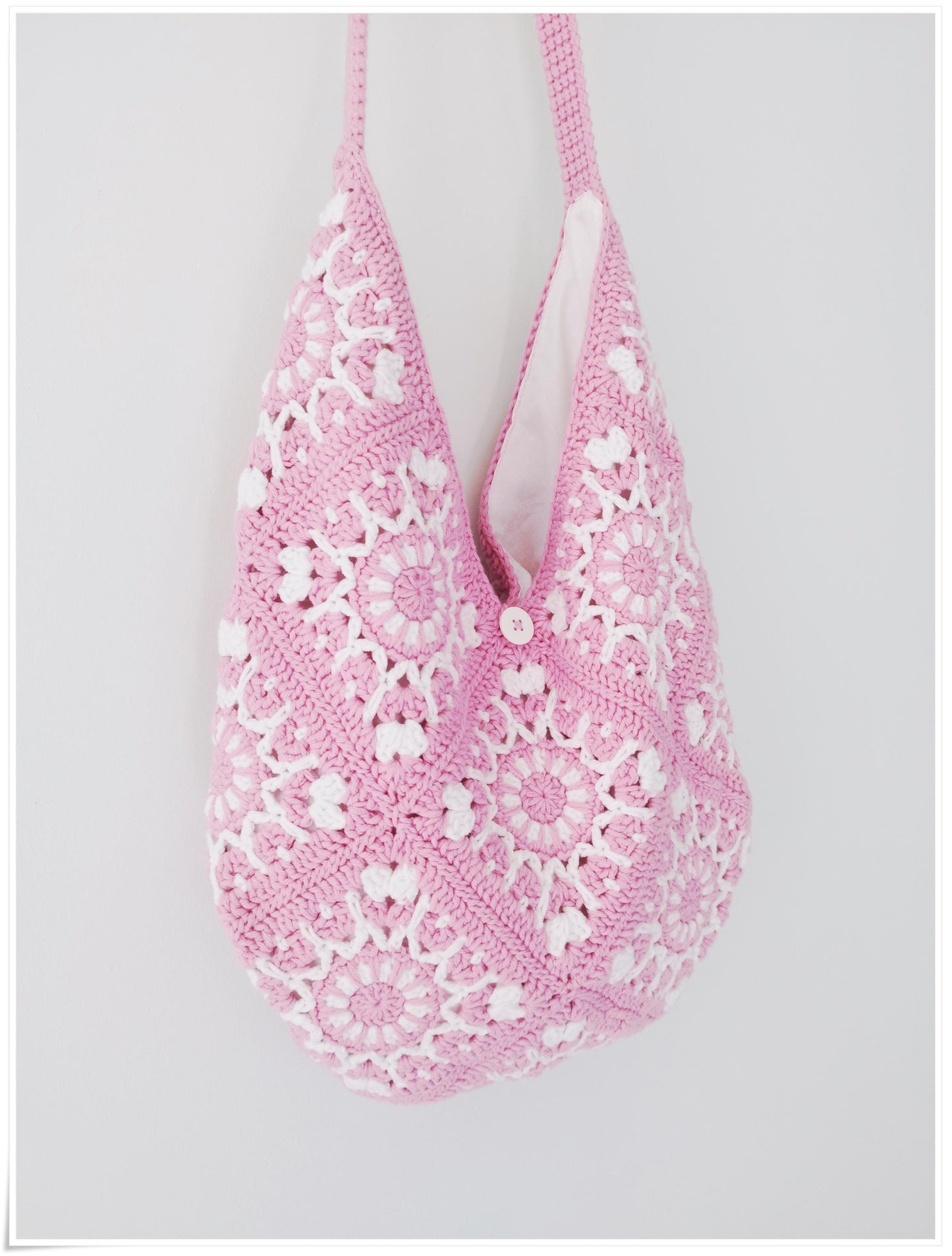 Fashionable Everyday Project Bag Crochet Pattern