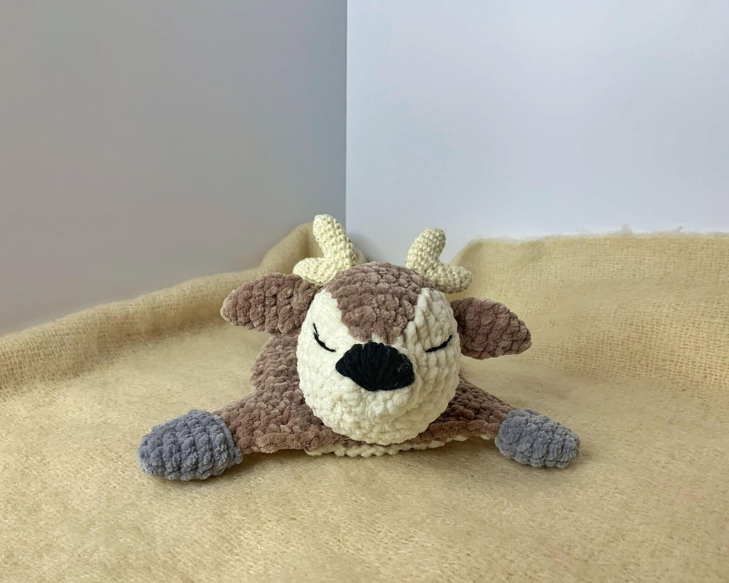 Deer Lovey Security Blanket Crochet Pattern