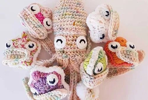 Amigurumi Cute Squid Crochet Pattern