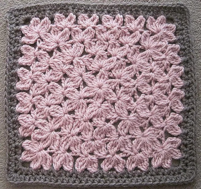 Easy Endless Flowers Crochet Pattern