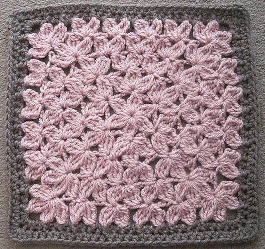 Easy Endless Flowers Crochet Pattern
