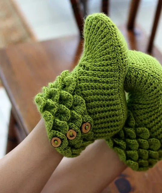 Croco Lotus Booties Crochet Pattern