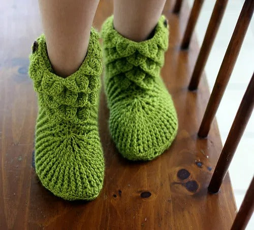Croco Lotus Booties Crochet Pattern